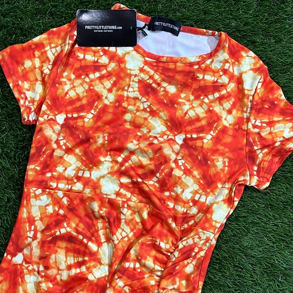 PRETTYLITTLETHINGS  Multi Tie Dye Short Sleeve Ruched Bodycon Dress - Picture 3 of 4